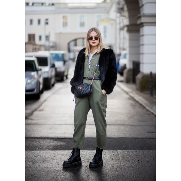 Dr. Martens 1460 Pascal Chain Black Leather Combat Boots | Punk Grunge Classic - Picture 12 of 16